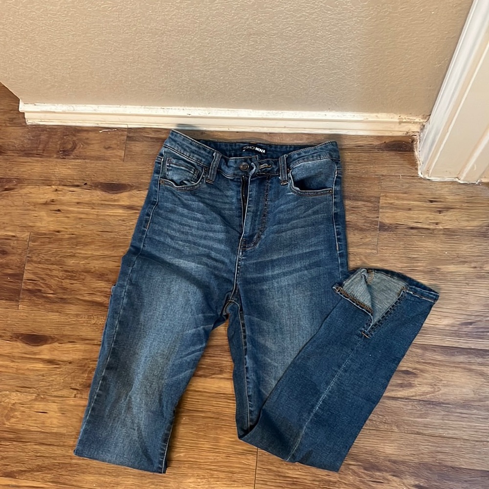 Blue Jean split cut